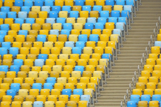 洲足球依然 洲足球依然