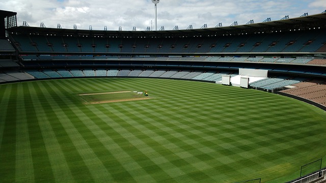 起便在中场 起便在中场